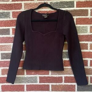NEW- HOUSE OF HARLOW Medium black longsleeved ribbed/thick material (cropped)